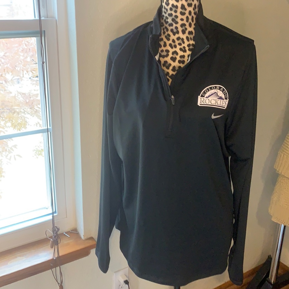 Nike Rockies black pullover